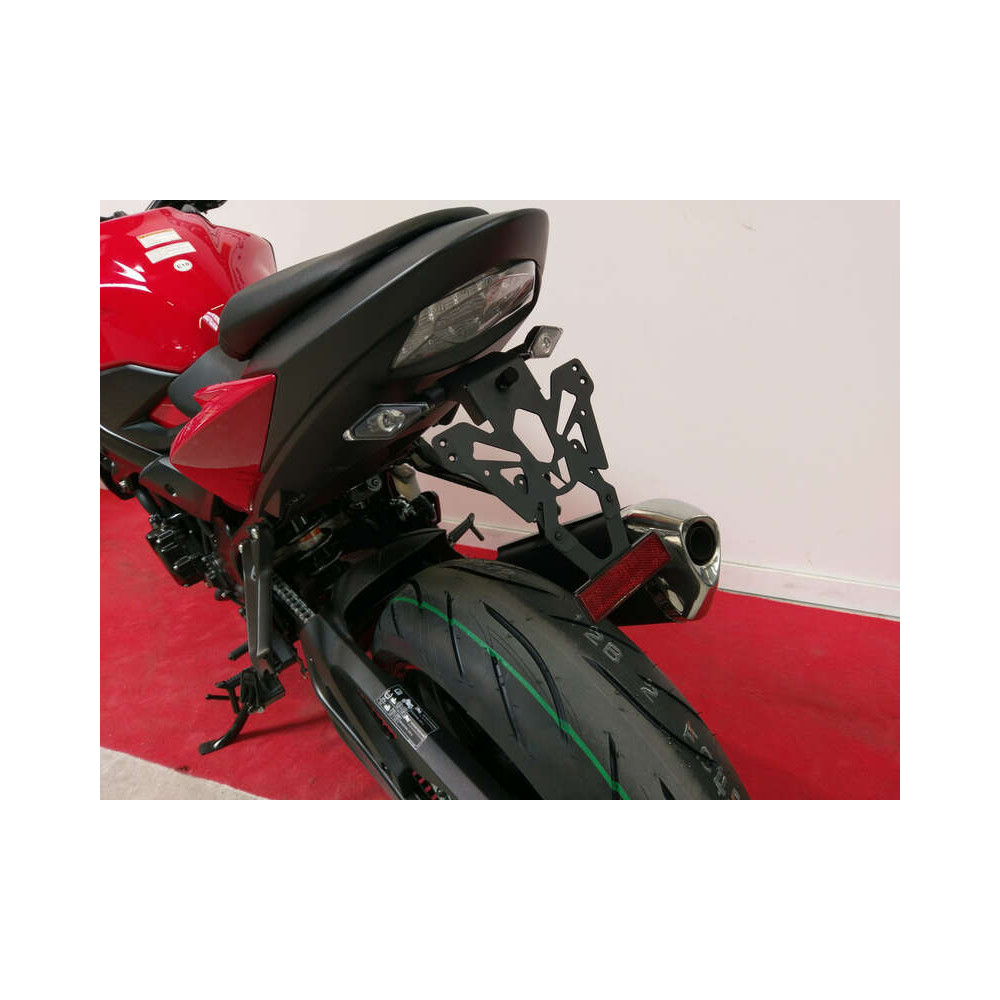 Support de plaque V PARTS noir Suzuki GSX-S750/1000 V PARTS 1 - AVSmoto Racing Parts 