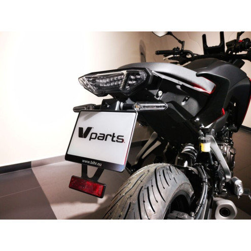 Support de plaque V PARTS noir - Yamaha MT-07 TRACER/MT-09 TRACER V PARTS 1 - AVSmoto Racing Parts 