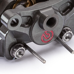 Etrier Brembo axial taillé masse entraxe 64mm